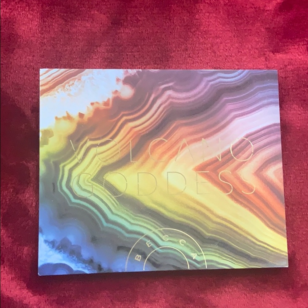 Becca Volcano Goddess eyeshadow palette